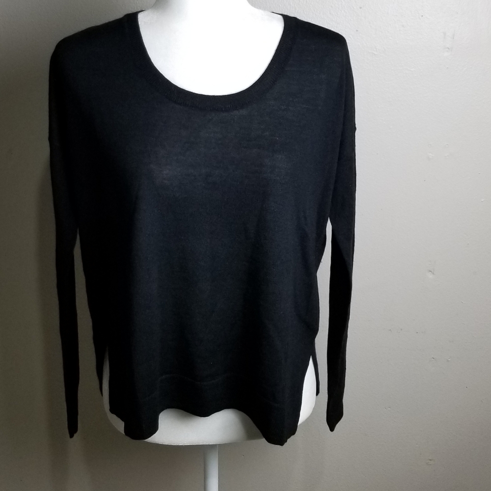 Madewell Southstar black  merino wool swea…